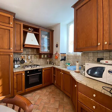 Apartament Il Rifugio Di Leonardo Imperia